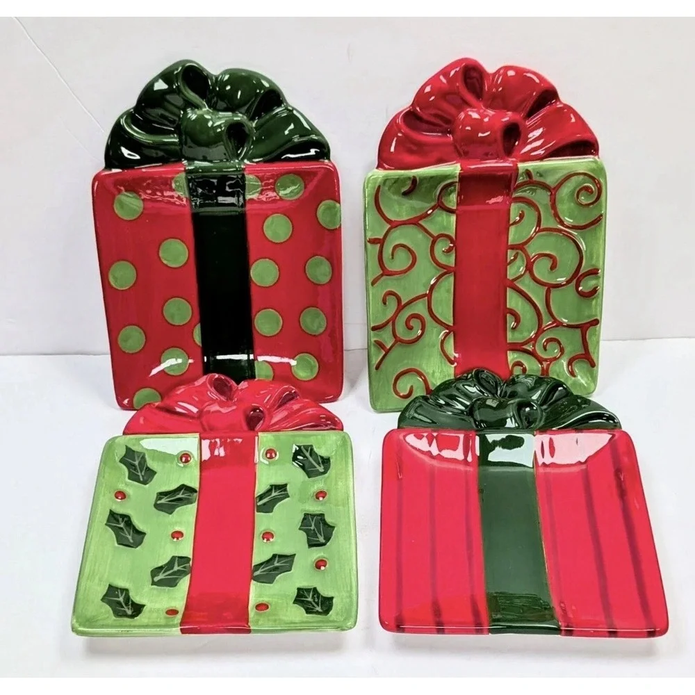 Fitz And Floyd Kringle Christmas Presents Gourmet Snack Plates Set of 4